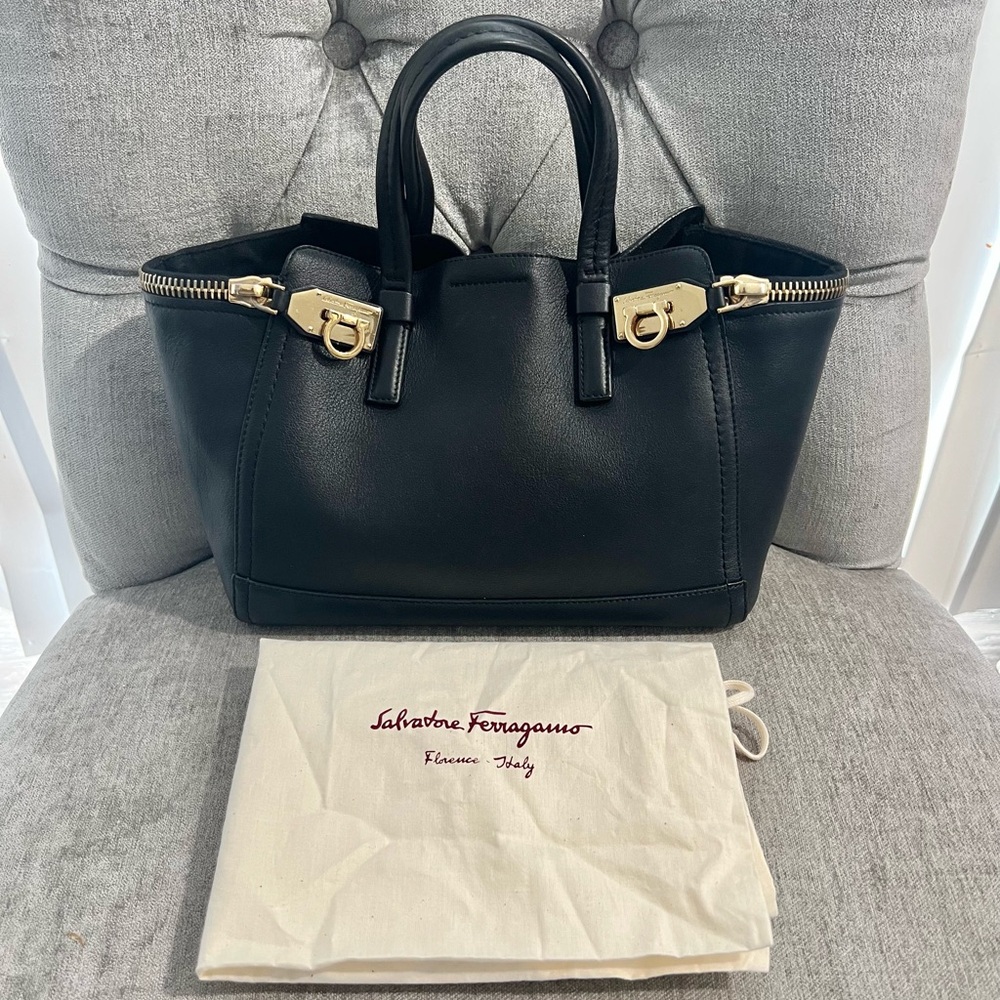SOLD Authentic Salvatore Ferragamo Ariana Verve Handbag - EUC